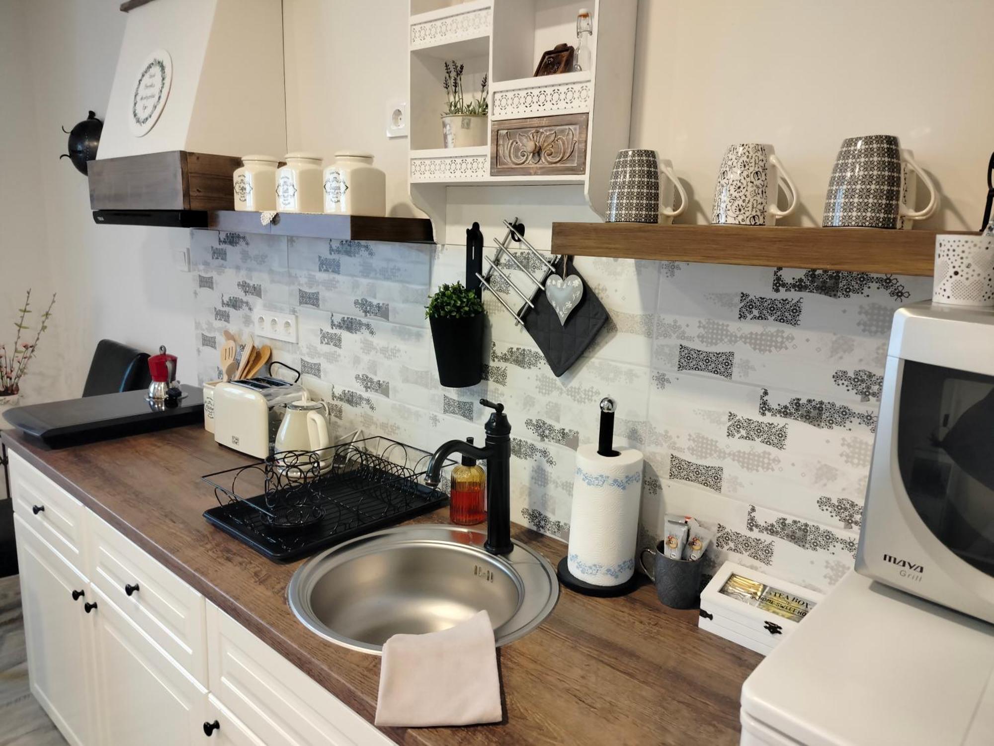 Ezuest Boroka Apartman Eger Chambre photo